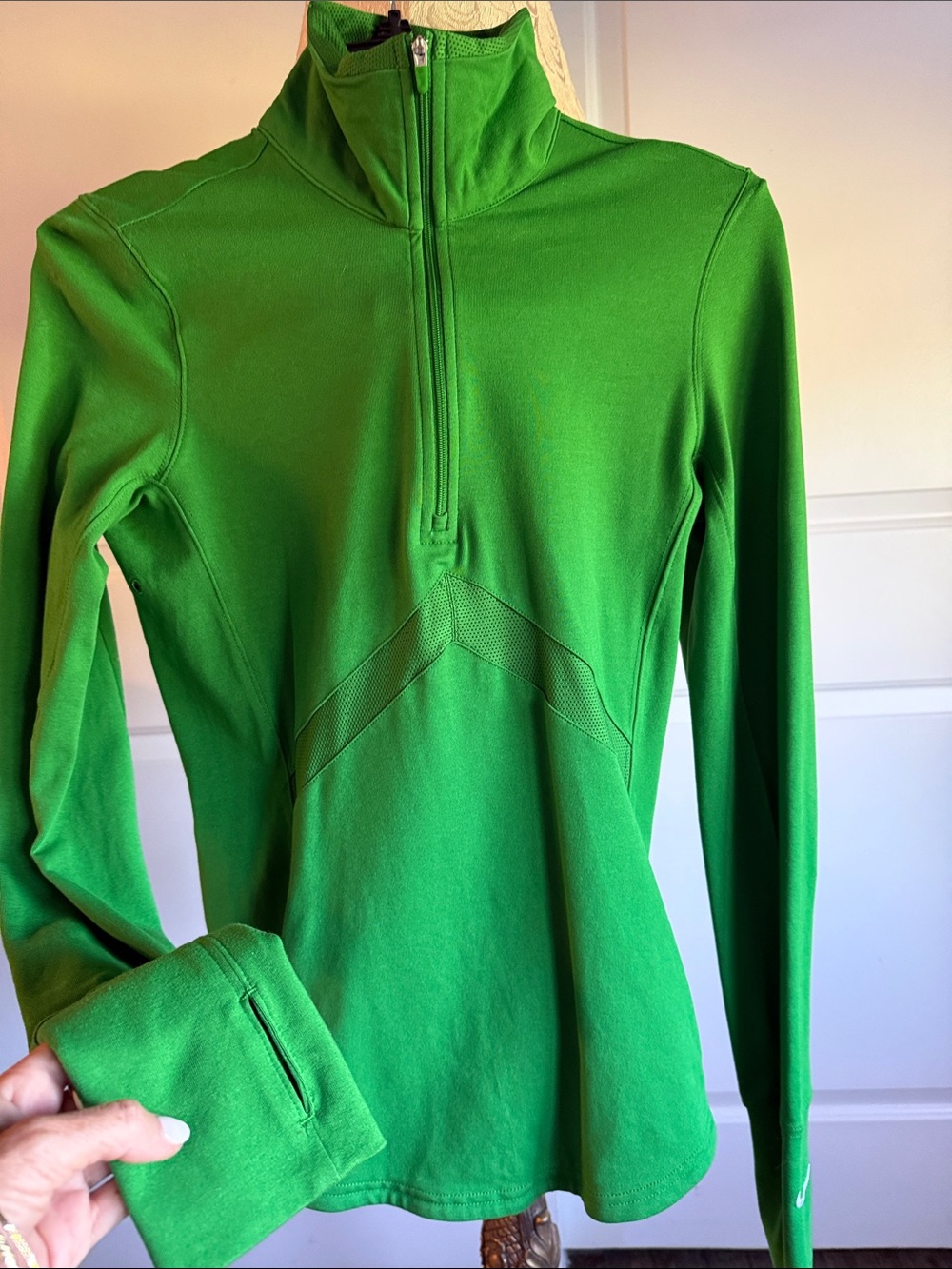 Nike Women’s Green Half-Zip Long Sleeve Pullover